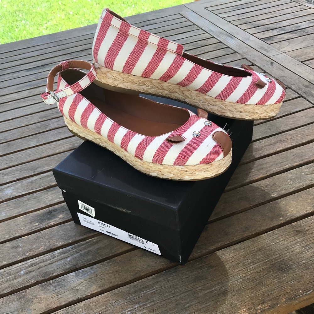 NWT Marc Jacobs Red Striped Mouse Espadrille Flats, size 38
